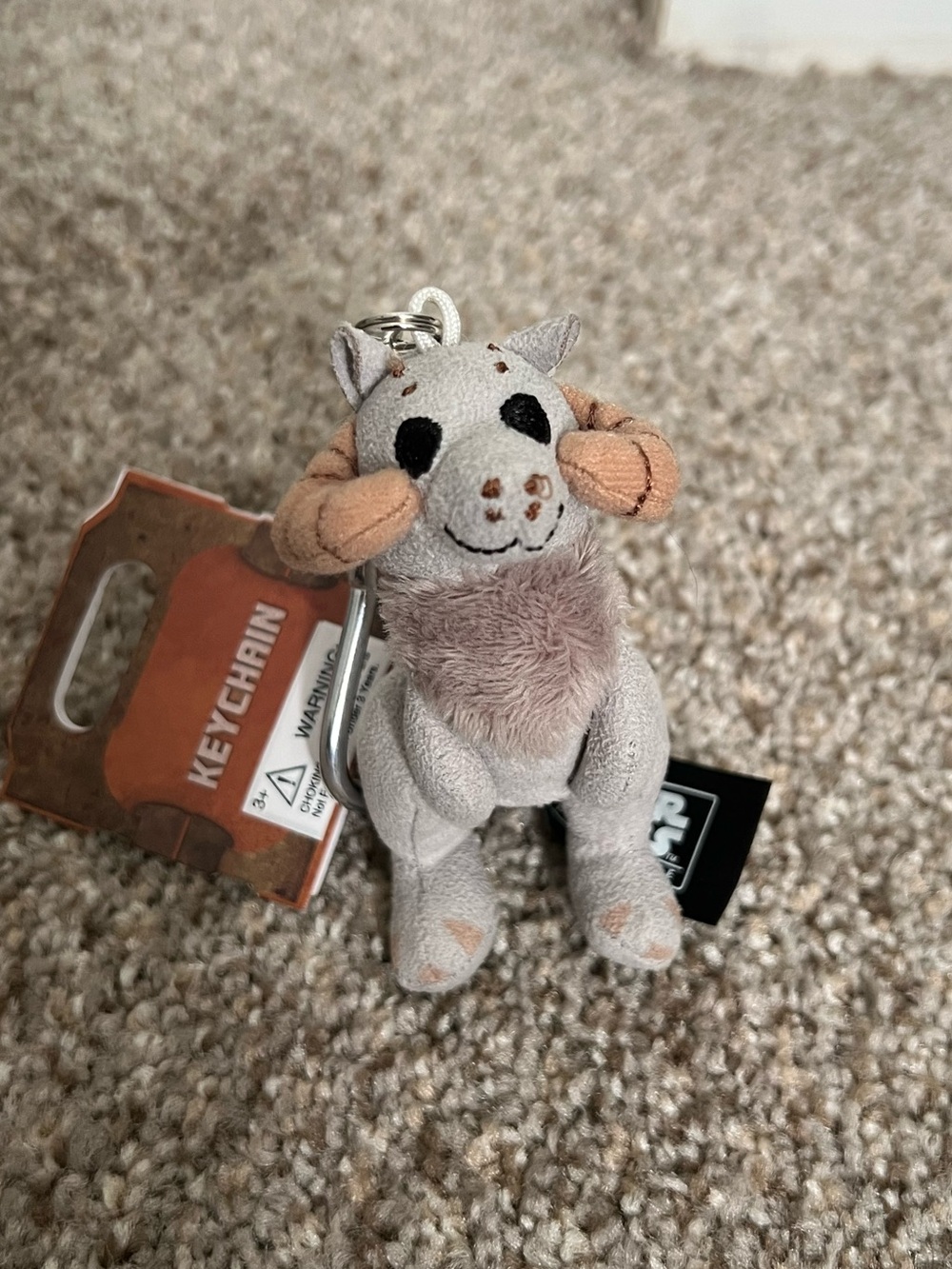 Disney Parks exclusive Tauntaun plush keychain
